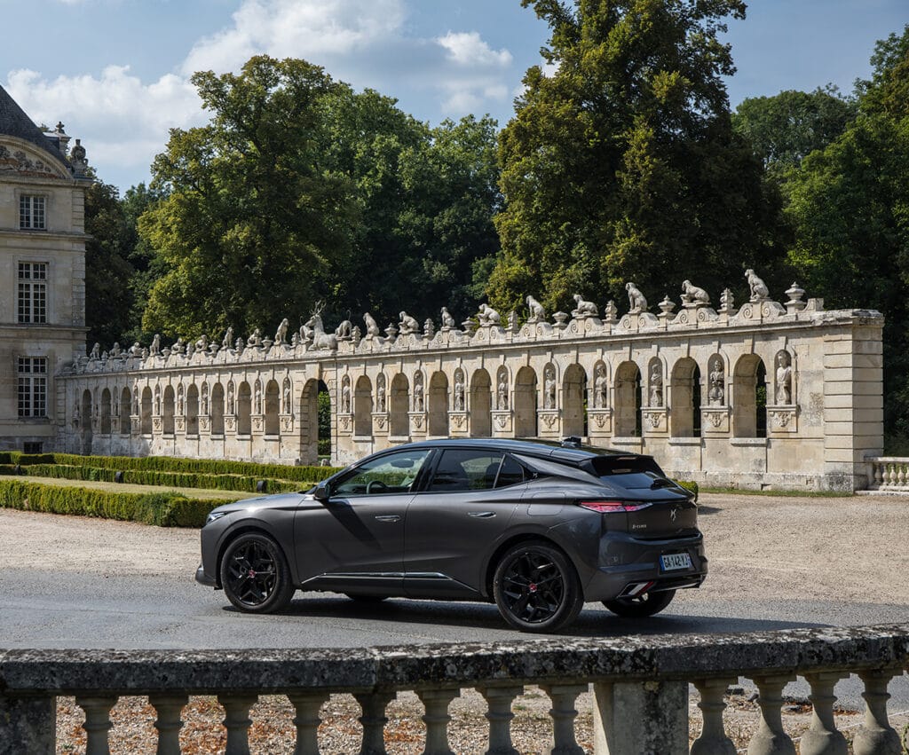DS Automobiles DS 4