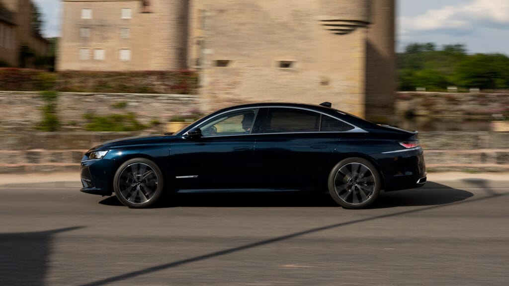DS Automobiles DS 9