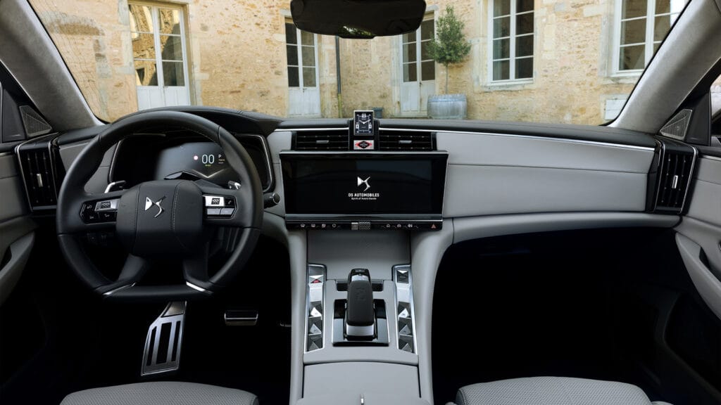 DS Automobiles DS 9