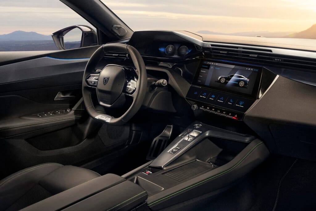 Peugeot e 408 3